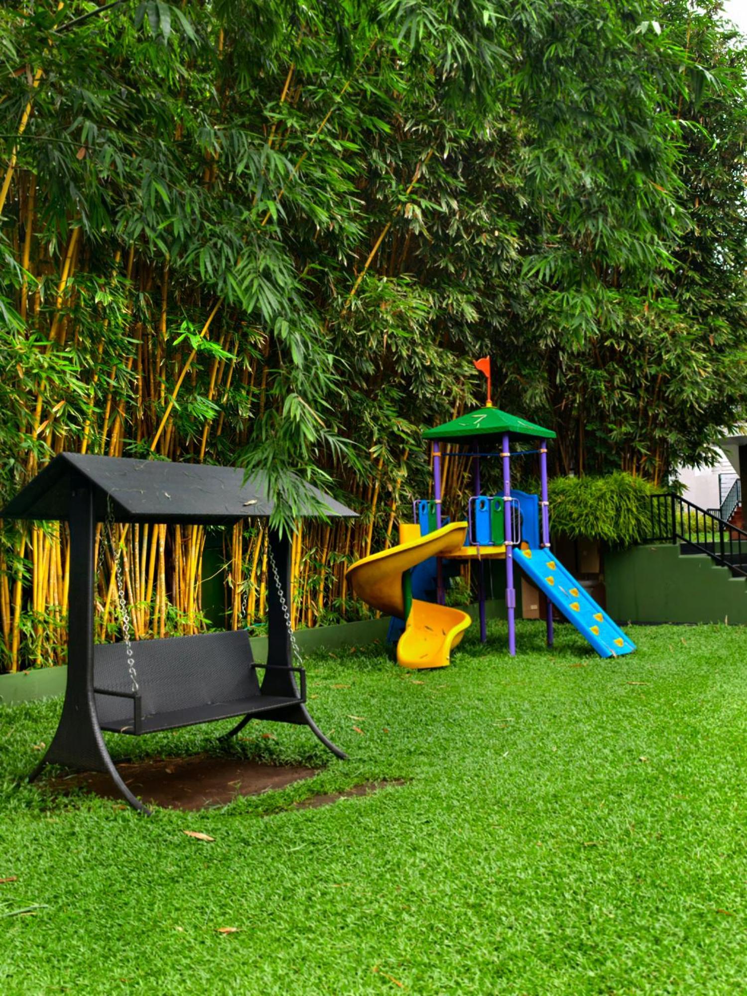 Athirapally Green Trees Атхирапали Екстериор снимка